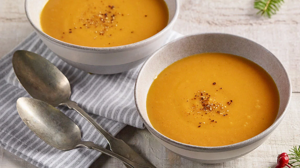 Potage de légumes d'automne grillés
