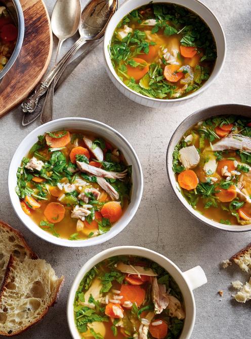Soupe-repas au poulet et au riz